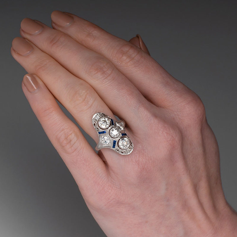 Elegantti Sormus jokaiseen tilaisuuteen