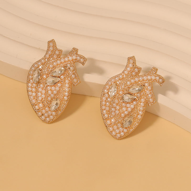 Elegantti Helmi Korvarengas jokaiseen tilaisuuteen