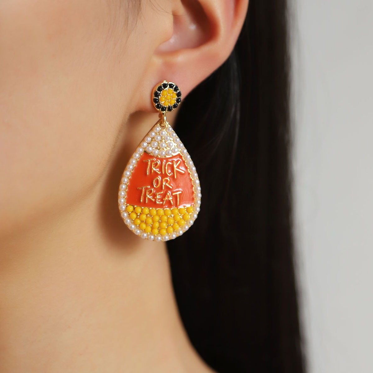 Romanttinen Korvarengas erityisiin hetkiin