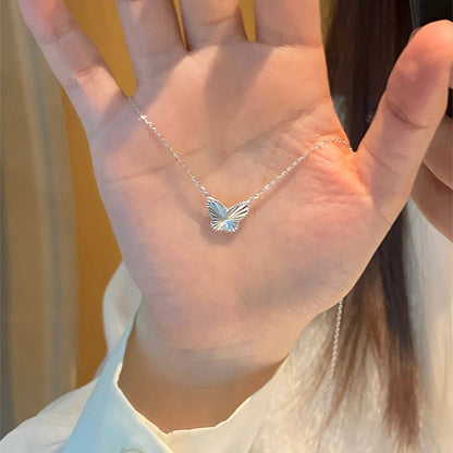 Elegantti Koru jokaiseen tilaisuuteen