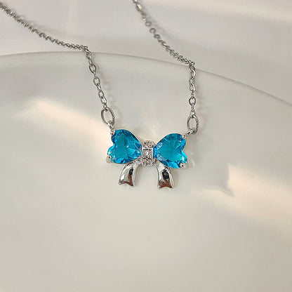 Hurmaava Kaulakoru jokaiseen tilaisuuteen