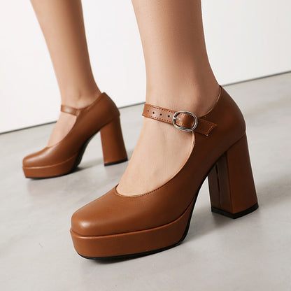 Tyylikkäät Ortopediset Kengät Ainutlaatuisella Muotoilulla