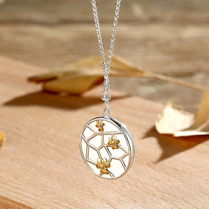 Romanttinen Hopea Kaulakoru erityisiin hetkiin