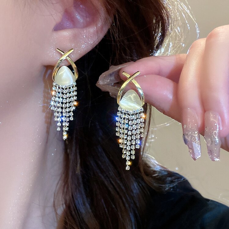 Herkkä käsityö Helmi Korvarengas