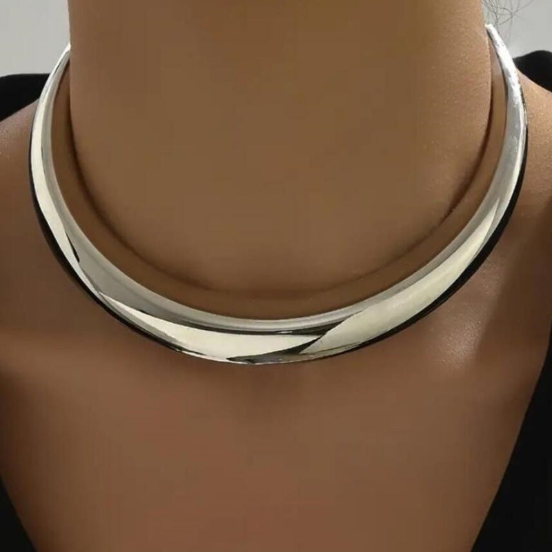 Hurmaava Koru jokaiseen tilaisuuteen