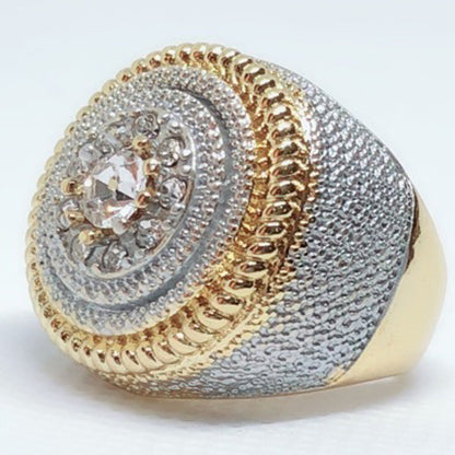 Elegantti Sormus jokaiseen tilaisuuteen