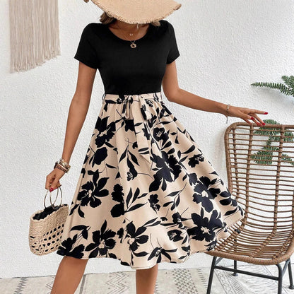 Classic Vintage & Enduringly Stylish Dress