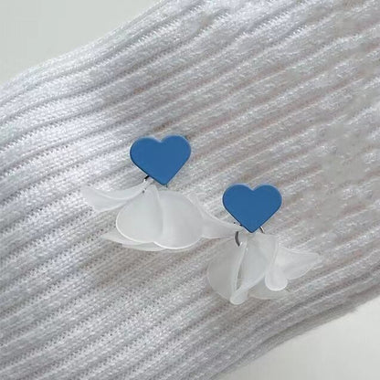 Hurmaava Korvarengas jokaiseen tilaisuuteen