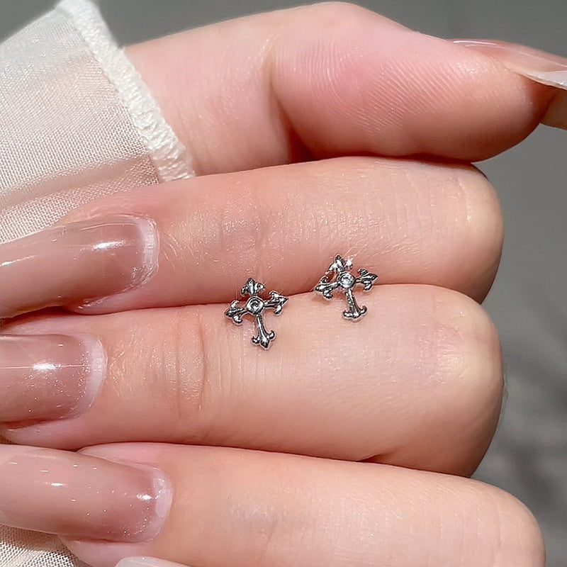 Käsintehty vintage Korvarengas