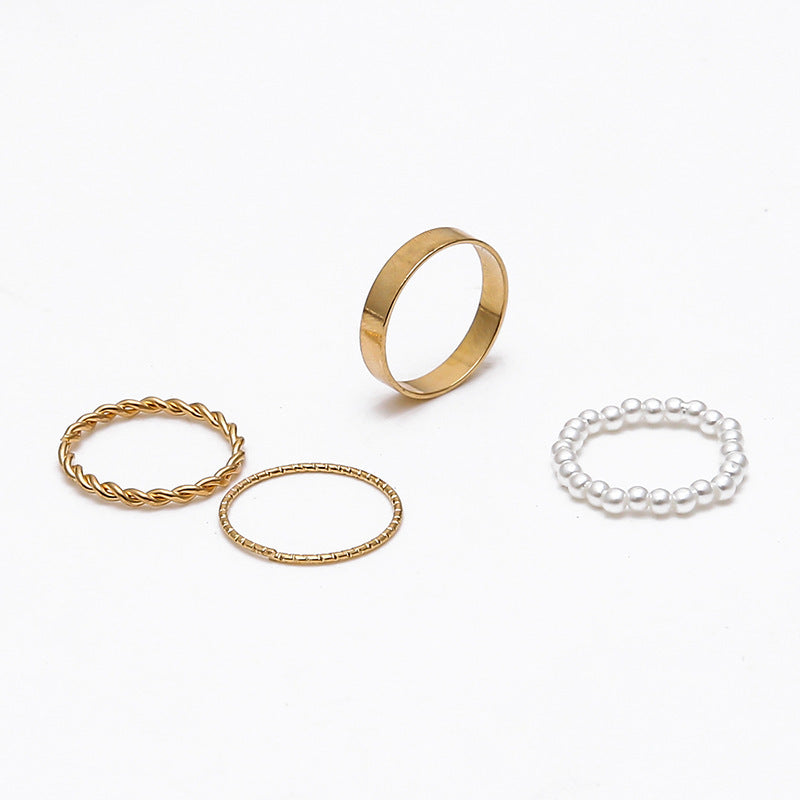 Kaunis Helmi Sormus ainutlaatuisella tyylillä