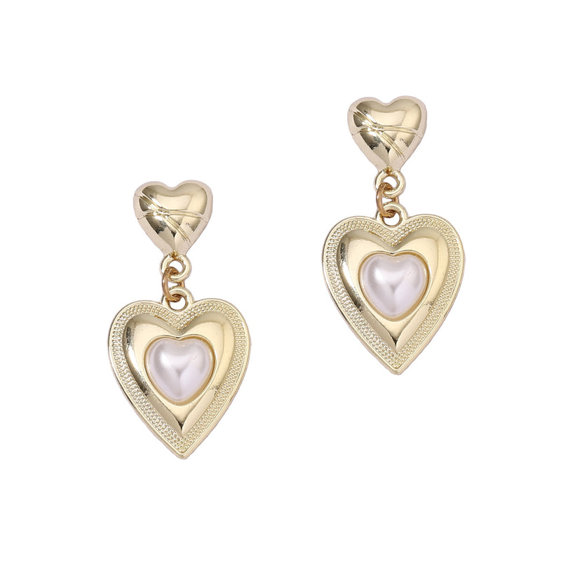 Elegantti Kulta Korvarengas jokaiseen tilaisuuteen