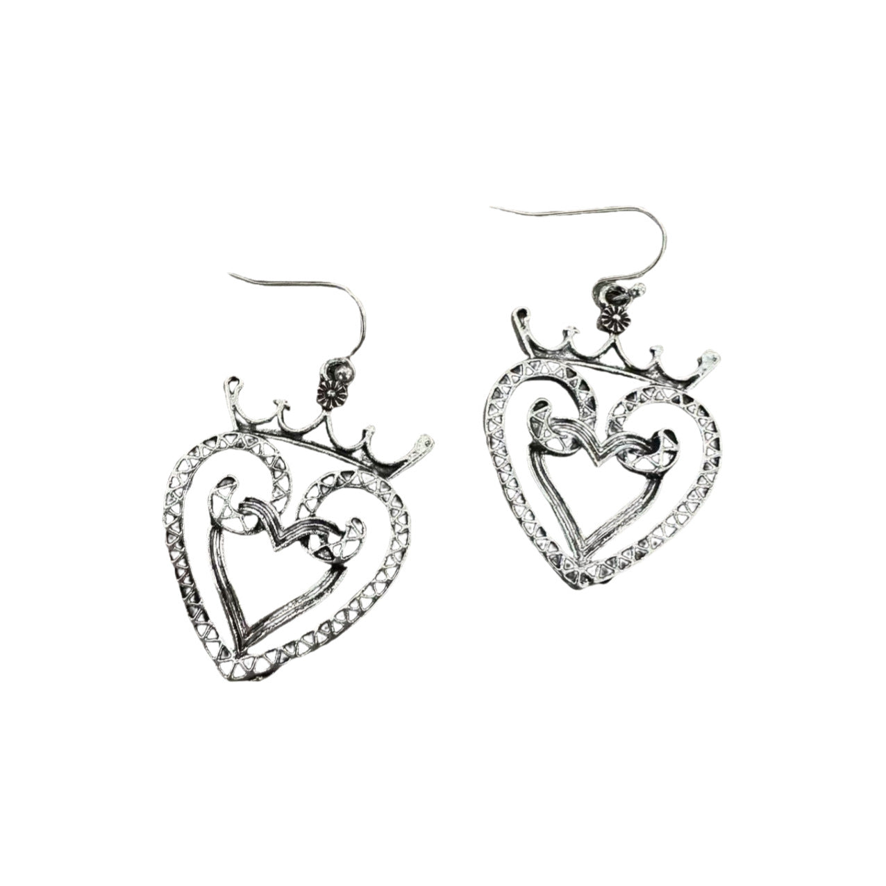 Klassinen Korvarengas ajattomalla viehätyksellä