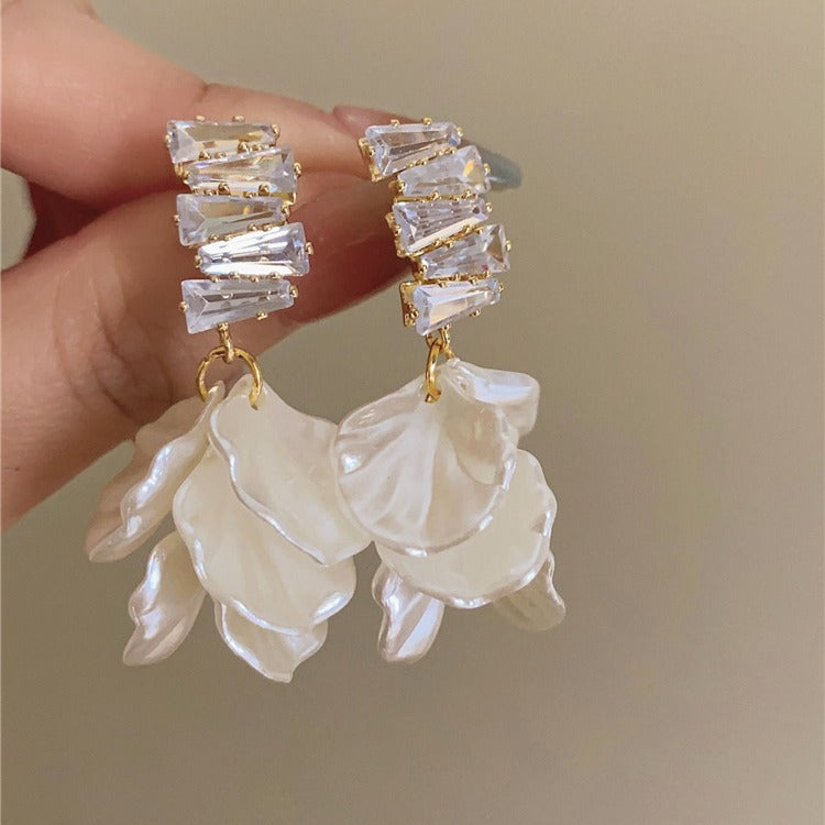 Käsintehty vintage Korvarengas