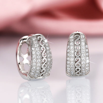 Elegantti Korvarengas jokaiseen tilaisuuteen