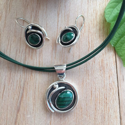 Elegantti Korvarengas jokaiseen tilaisuuteen