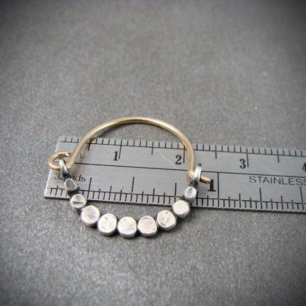 Hurmaava Sormus jokaiseen tilaisuuteen