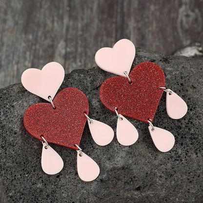 Klassinen Sormus ajattomalla viehätyksellä