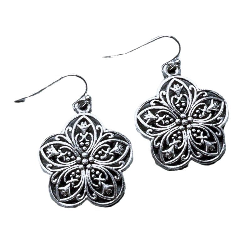 Romanttinen Sormus erityisiin hetkiin