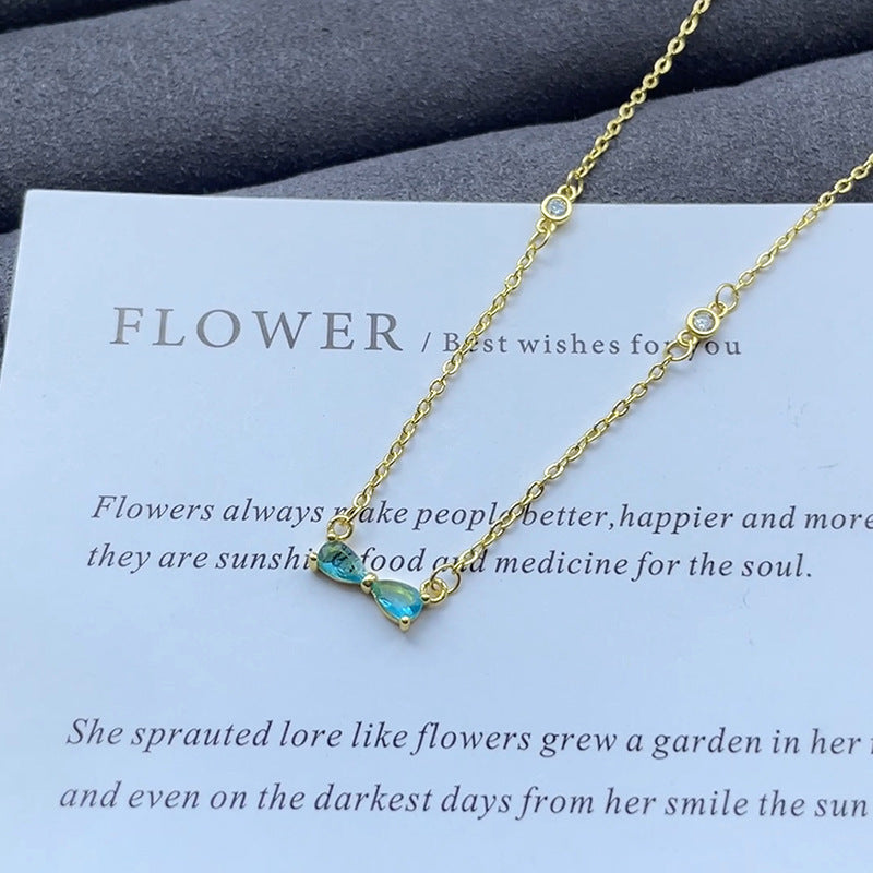 Klassinen Kaulakoru ajattomalla viehätyksellä