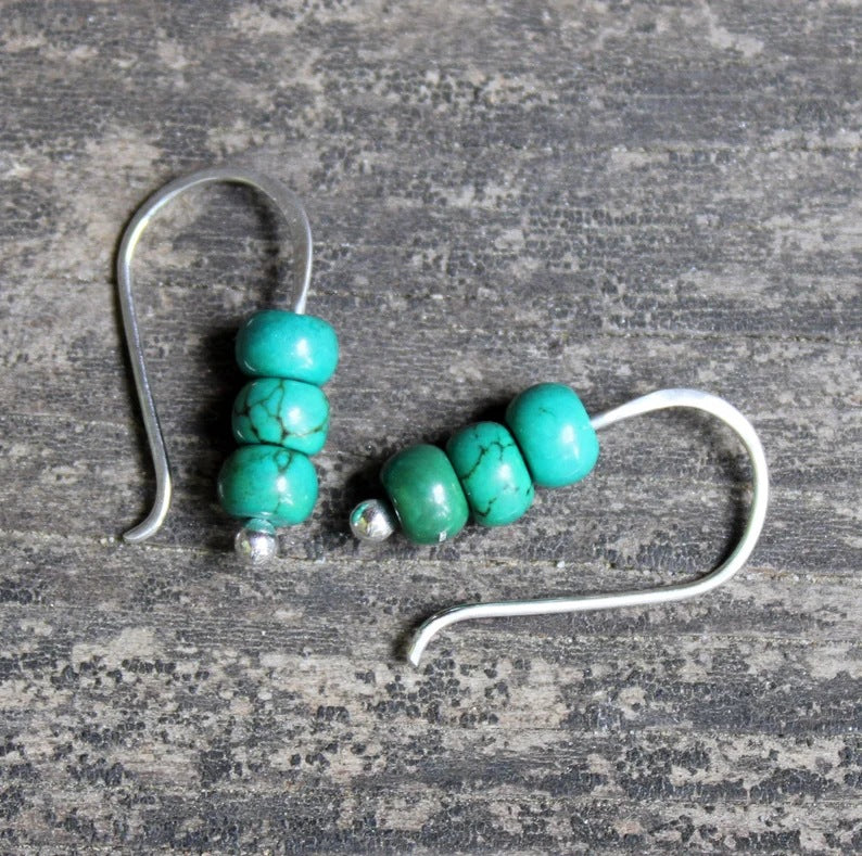 Klassinen Korvarengas ajattomalla viehätyksellä