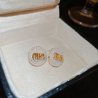 Upea Helmi Korvarengas päivittäiseen käyttöön