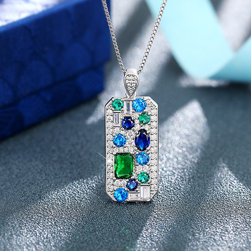 Romanttinen Kaulakoru erityisiin hetkiin