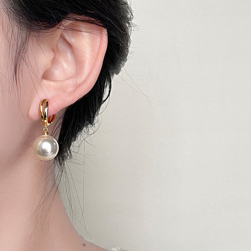 Herkkä käsityö Helmi Korvarengas