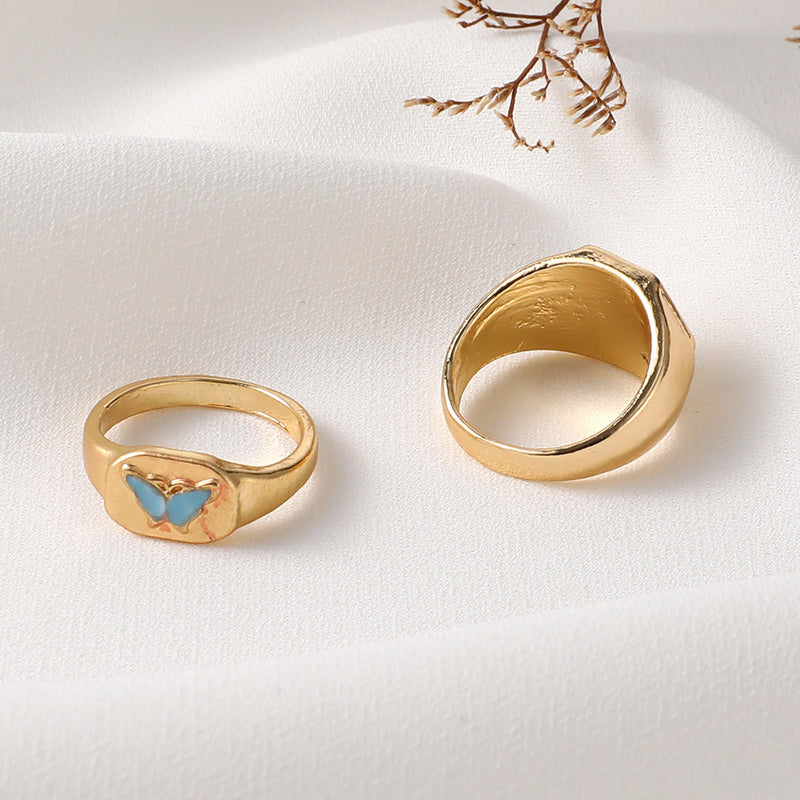 Kaunis Kulta Korusetti ainutlaatuisella tyylillä