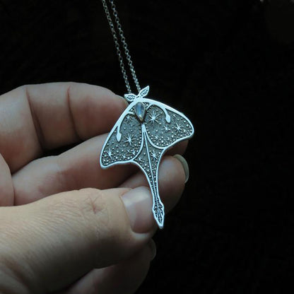 Elegantti Koru jokaiseen tilaisuuteen