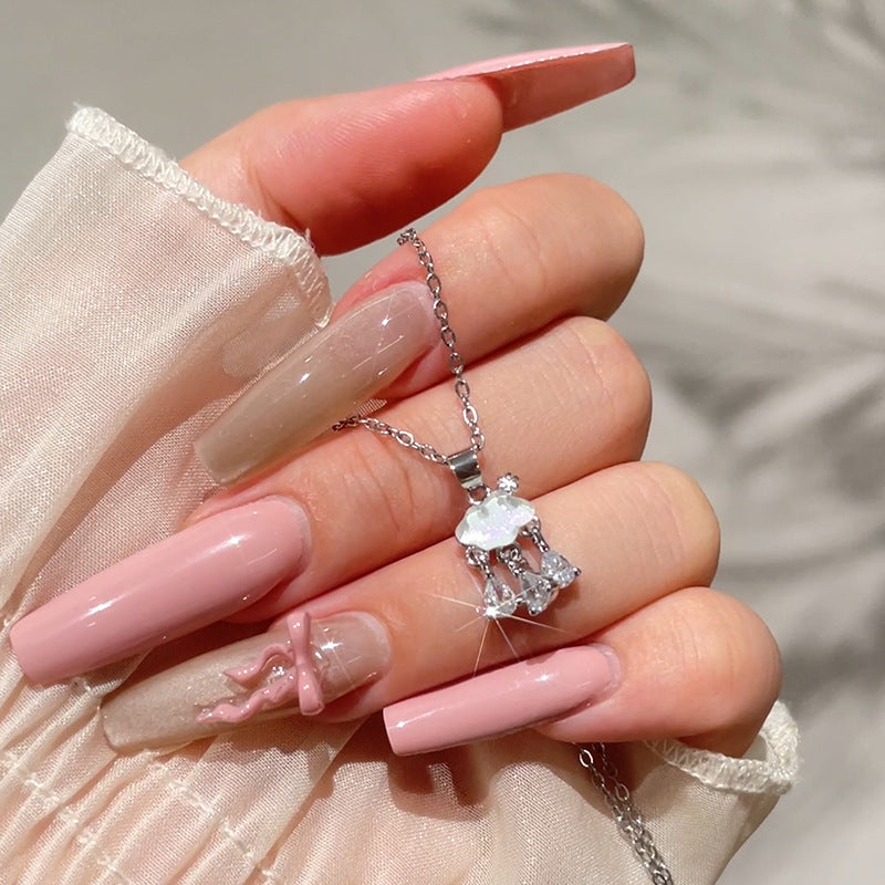 Hurmaava Koru jokaiseen tilaisuuteen