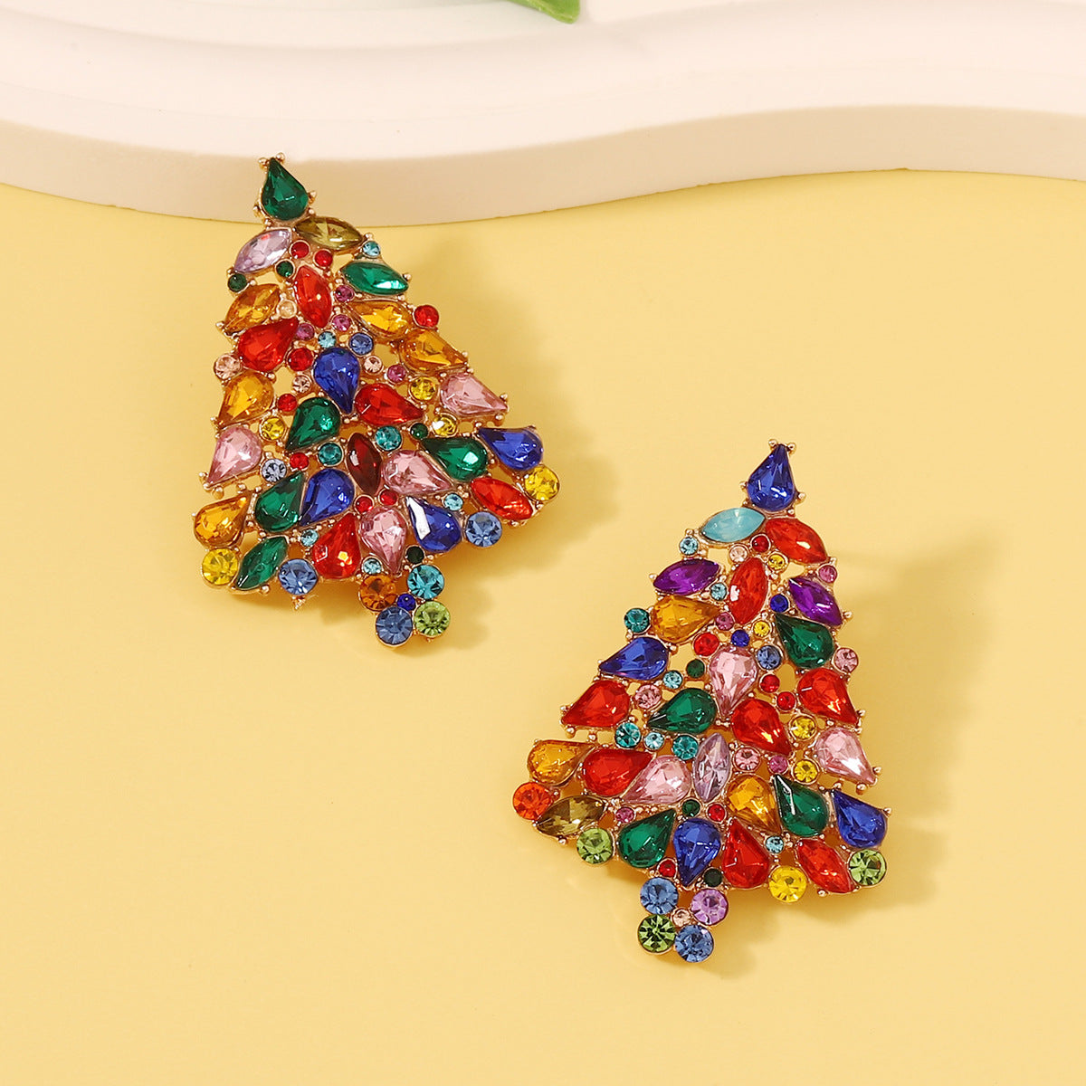 Käsintehty vintage Korvarengas