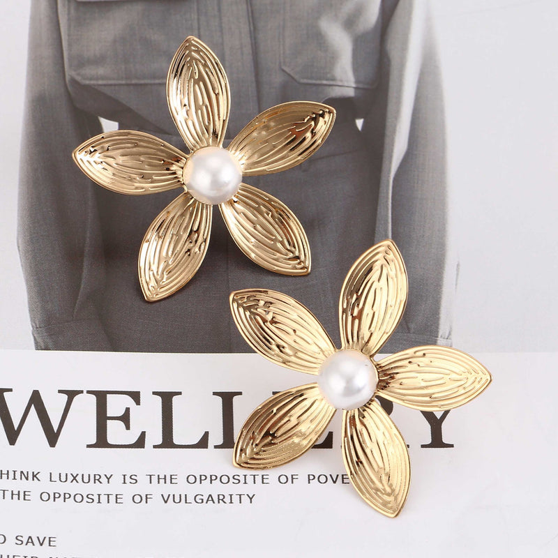 Elegantti Helmi Korvarengas jokaiseen tilaisuuteen