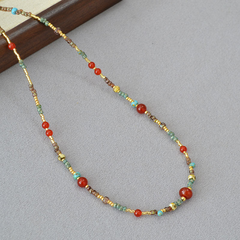 Hurmaava Koru jokaiseen tilaisuuteen