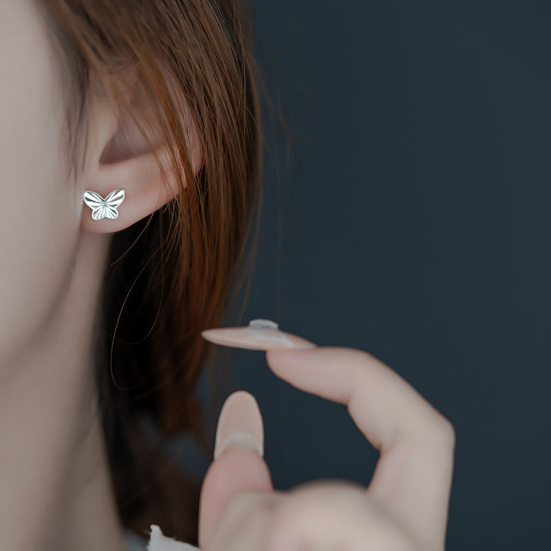 Käsintehty vintage Korvarengas