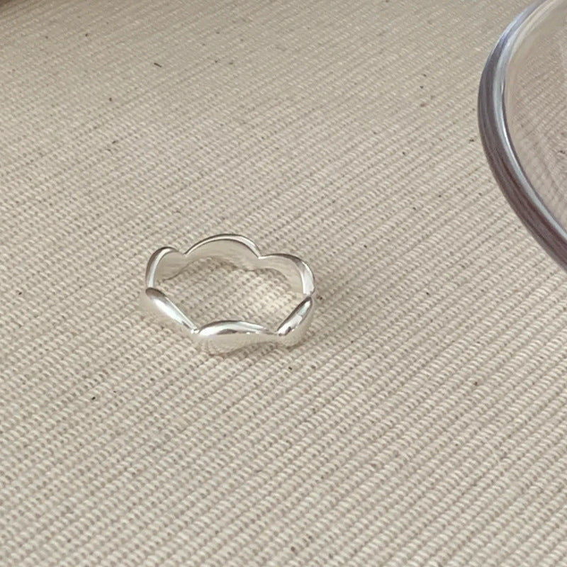 Kaunis Koru ainutlaatuisella tyylillä