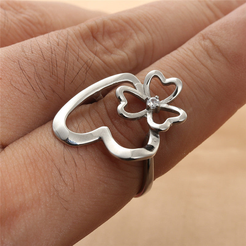 Elegantti Sormus jokaiseen tilaisuuteen