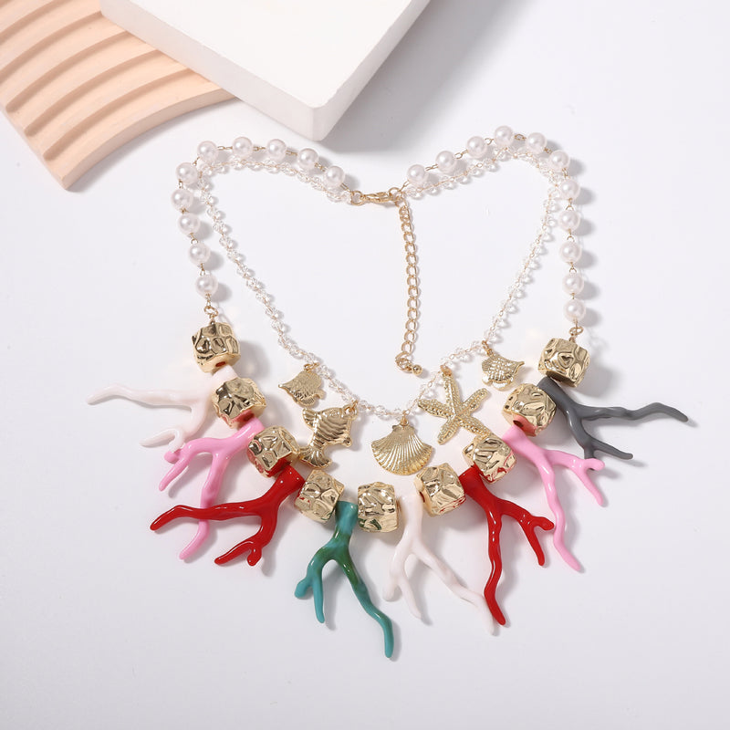 Herkkä käsityö Helmi Kaulakoru