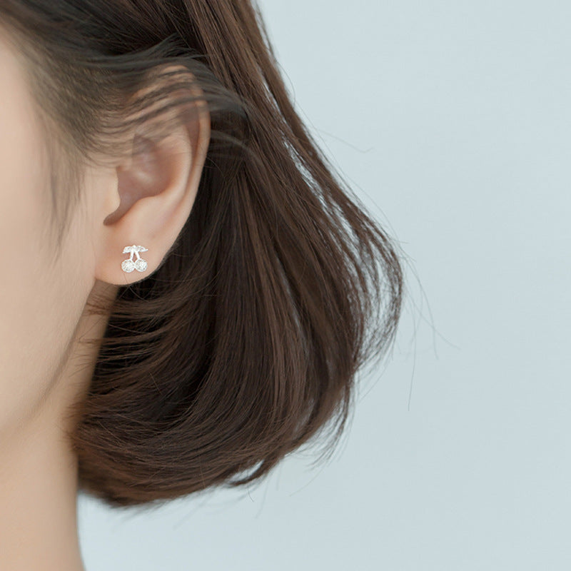 Käsintehty vintage Korvarengas