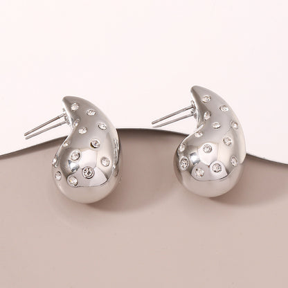 Käsintehty vintage Korvarengas