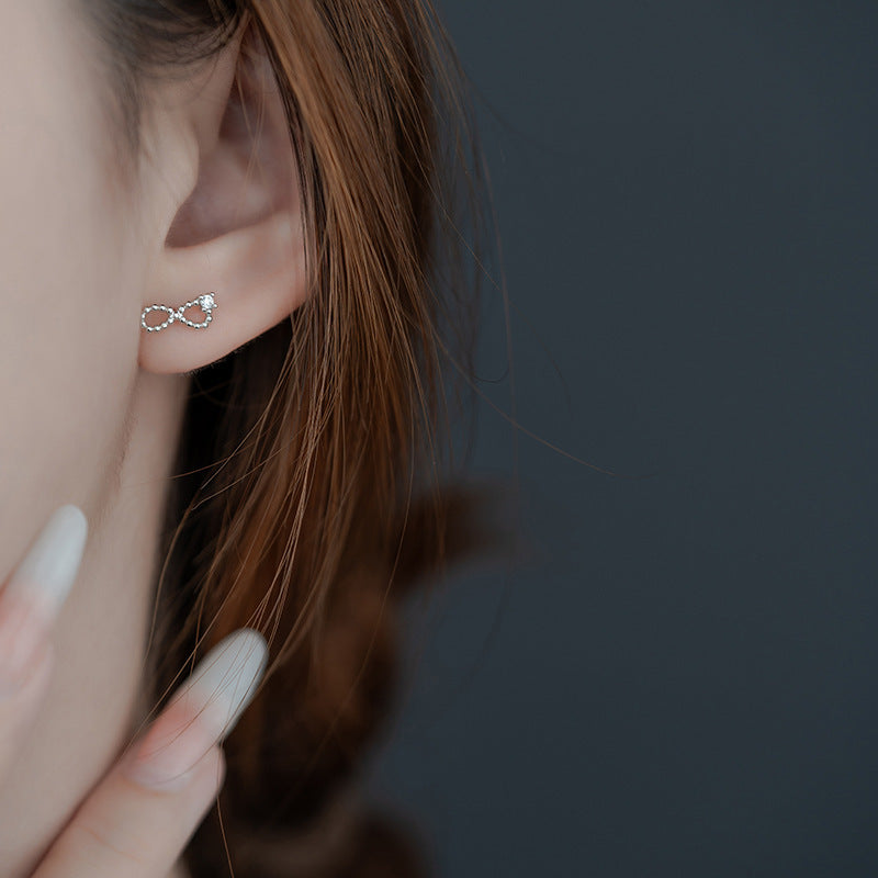 Käsintehty vintage Korvarengas