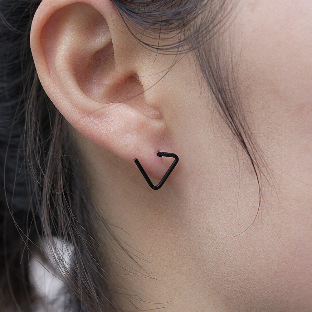 Kaunis Korvarengas ainutlaatuisella tyylillä