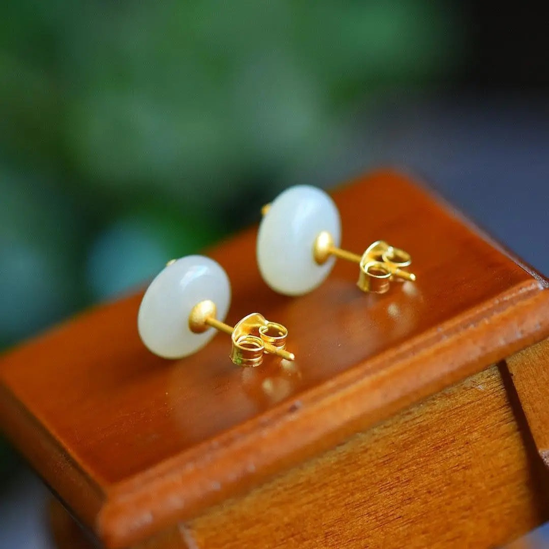 Hurmaava Kulta Korvarengas jokaiseen tilaisuuteen