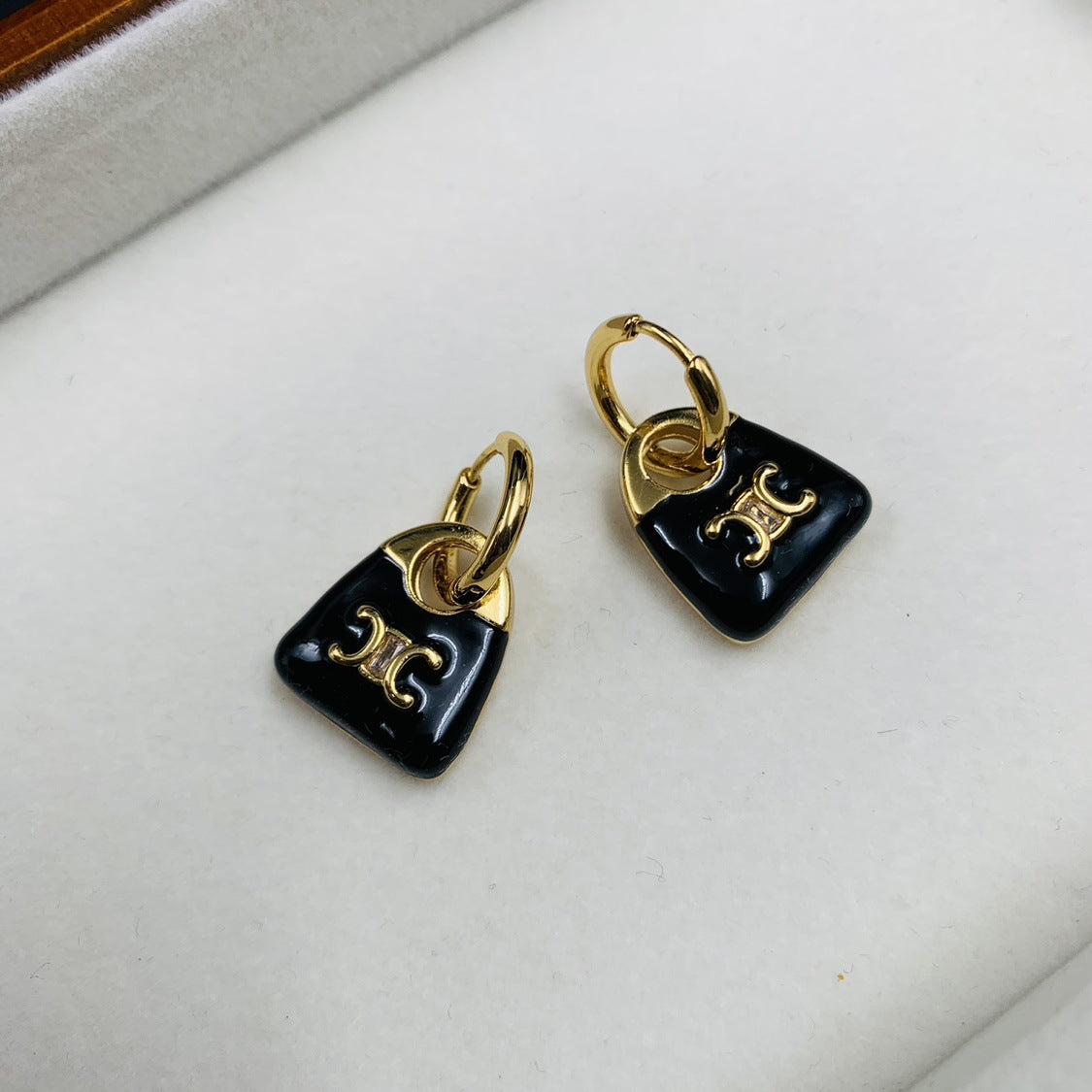 Upea Kulta Korvarengas päivittäiseen käyttöön