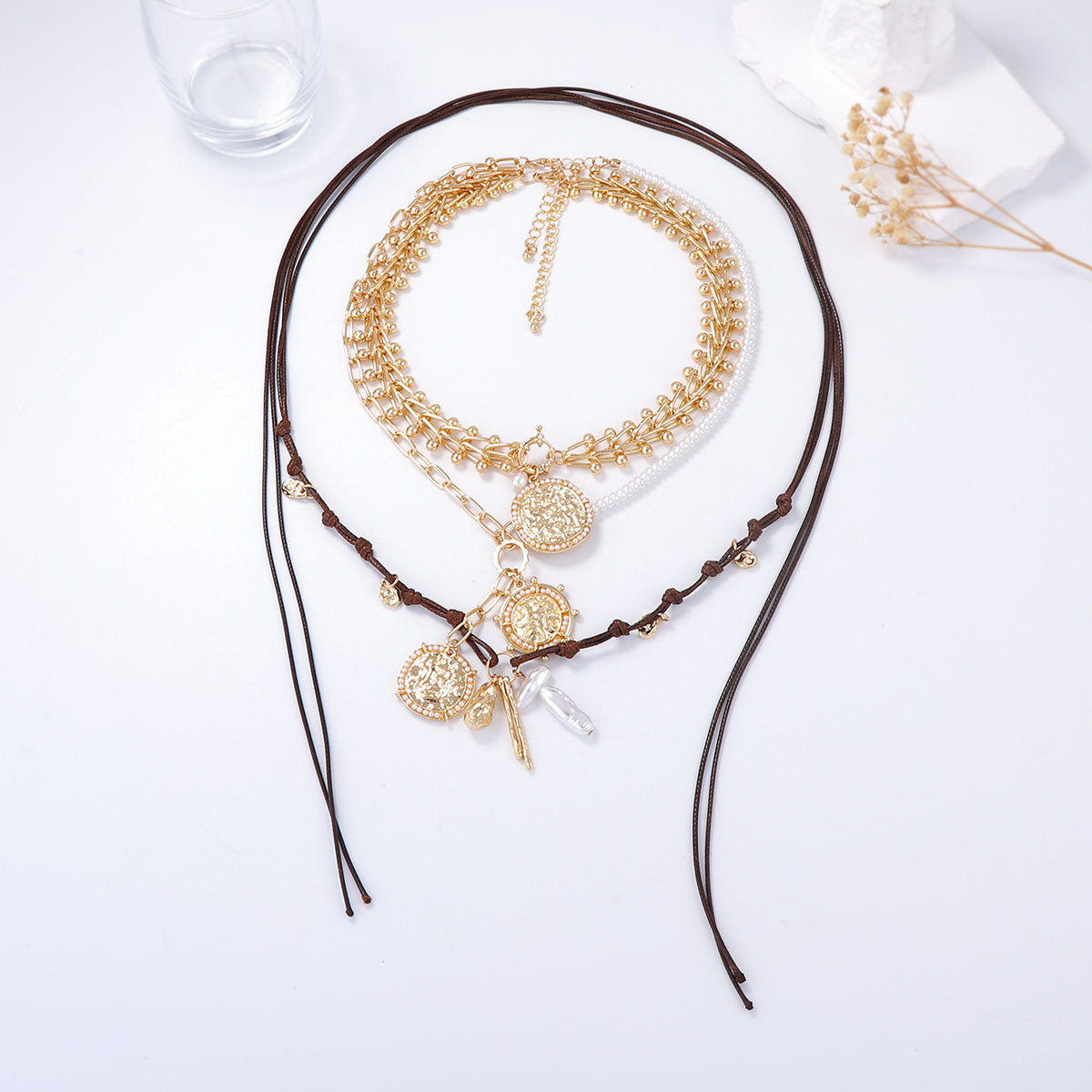 Romanttinen Helmi Kaulakoru erityisiin hetkiin