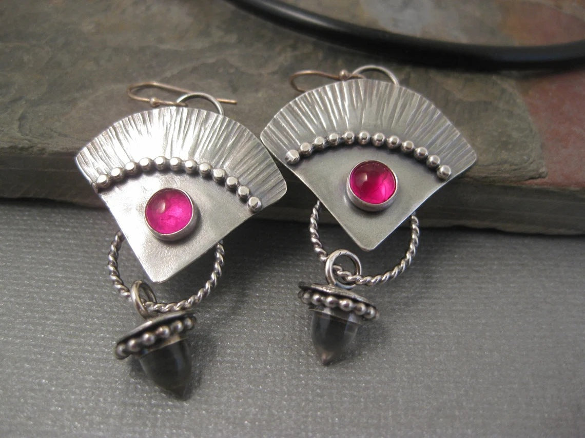 Herkkä käsityö Korvarengas