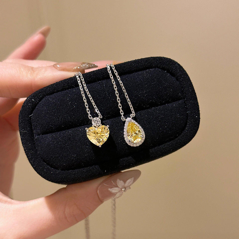 Käsintehty vintage Koru