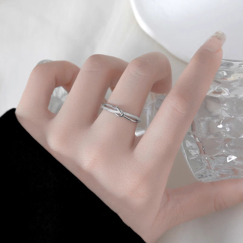 Romanttinen Sormus erityisiin hetkiin