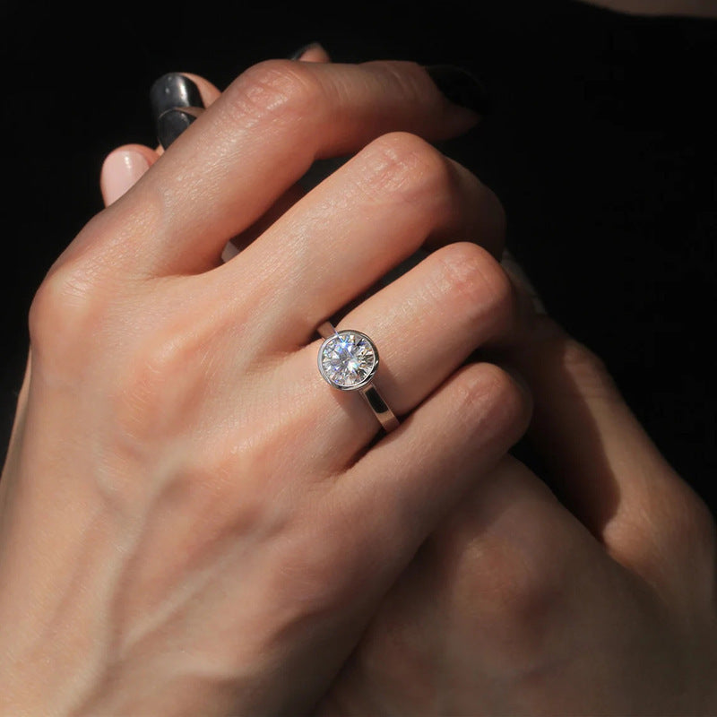 Upea Sormus päivittäiseen käyttöön