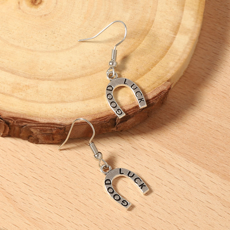 Elegantti Korvarengas jokaiseen tilaisuuteen