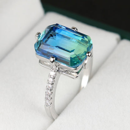 Elegantti Sormus jokaiseen tilaisuuteen